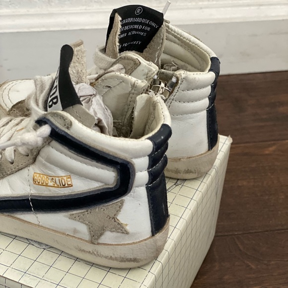 Golden Goose Slide White & Blue SZ 23 EU, slightly used. Very food condition. - Picture 4 of 7